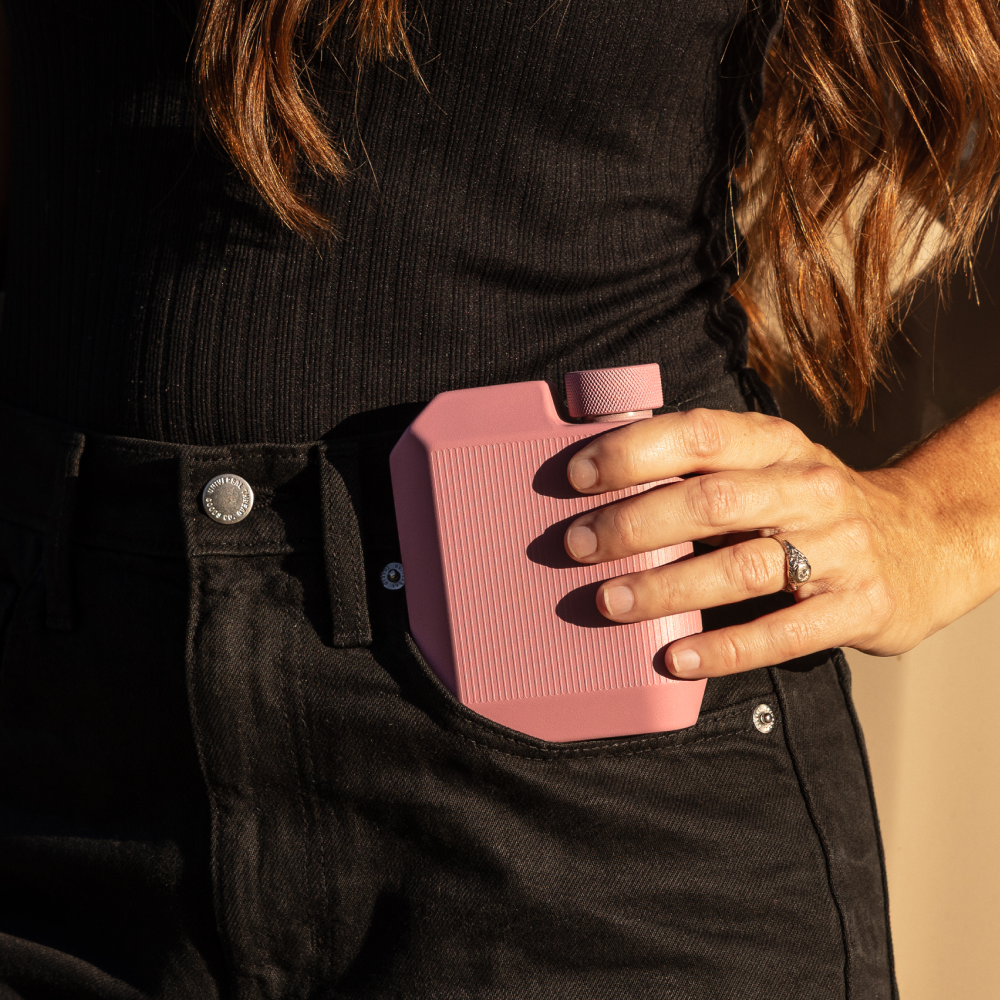cool-flask-s4 28daceaaeae4--PDP-1-Desert-Rose-Flask.png