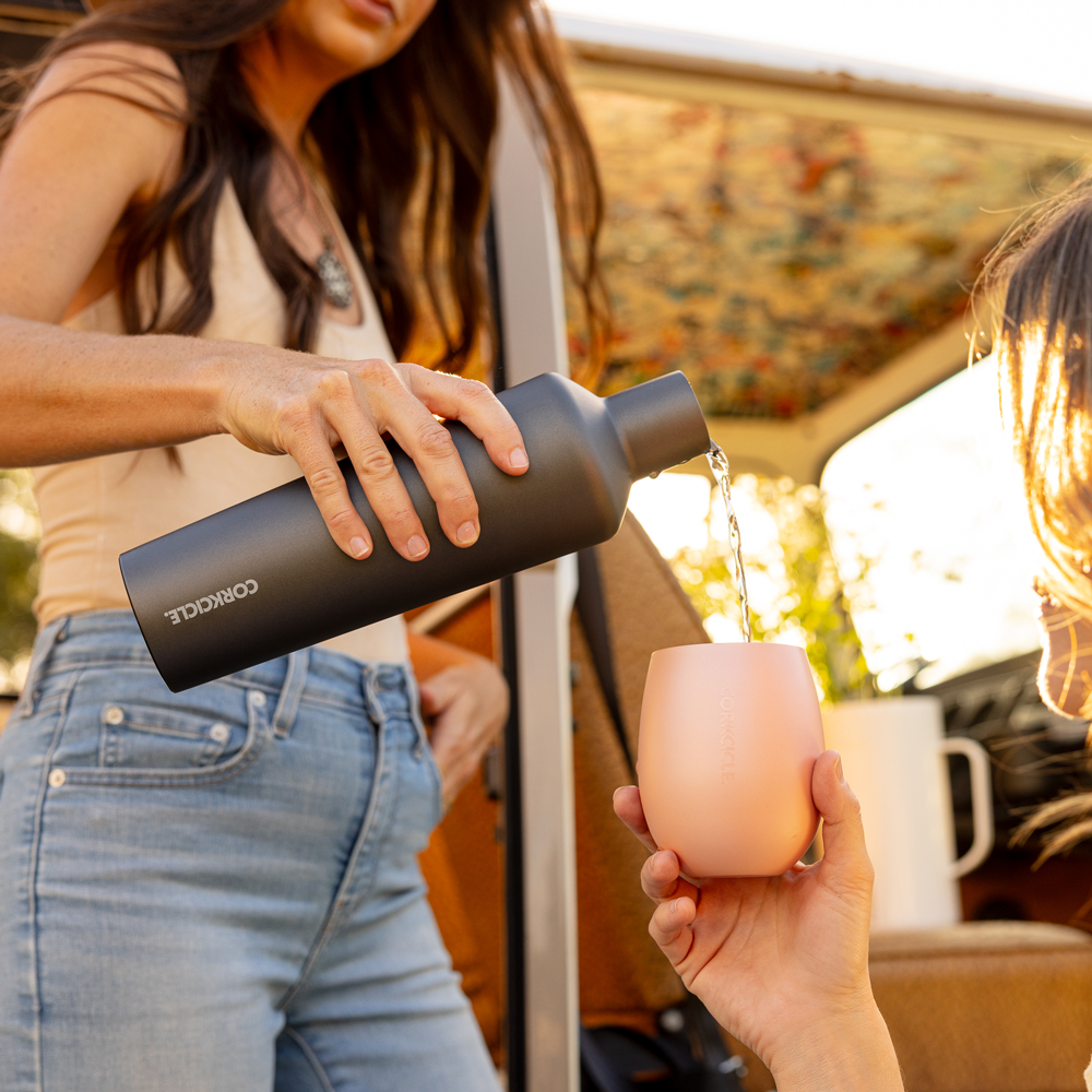 vinnebago-a3 e9a21e7fb71f--Vinnebago-lifestyle.png